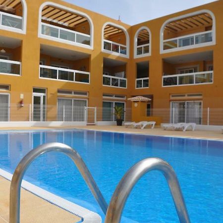 Cotillosand المظهر الخارجي الصورة